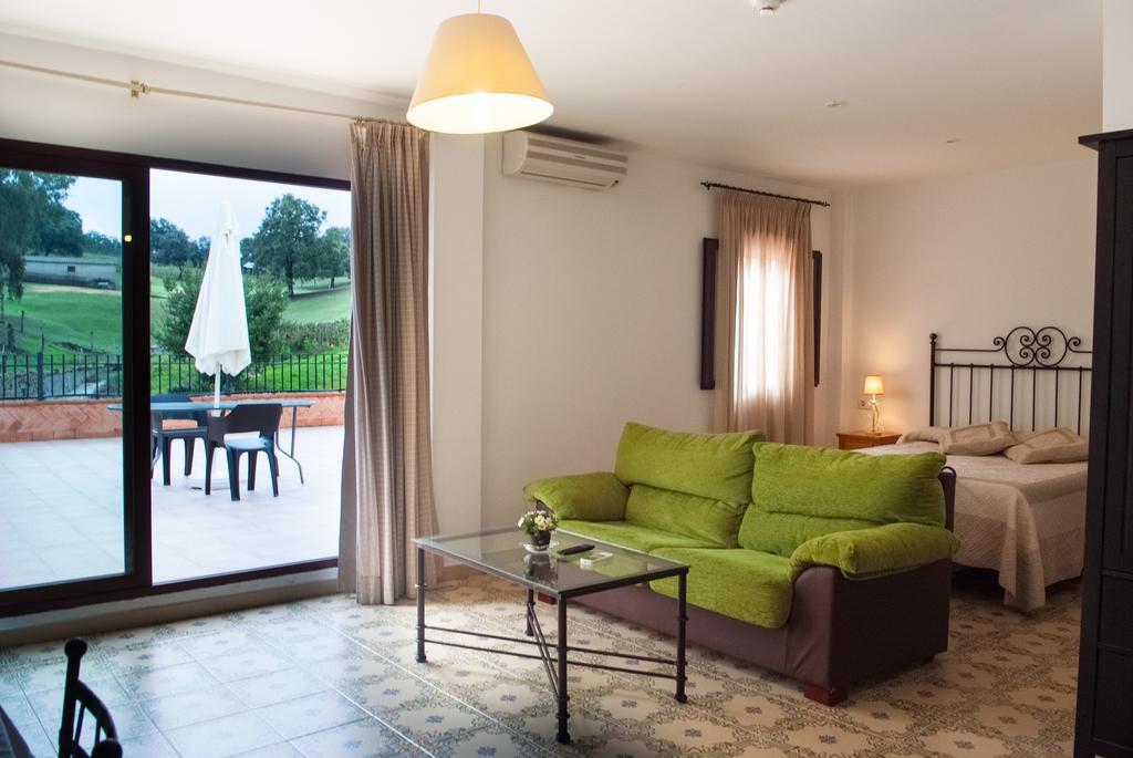 Apartamentos La Venta Del Charco Cardeña Szoba fotó