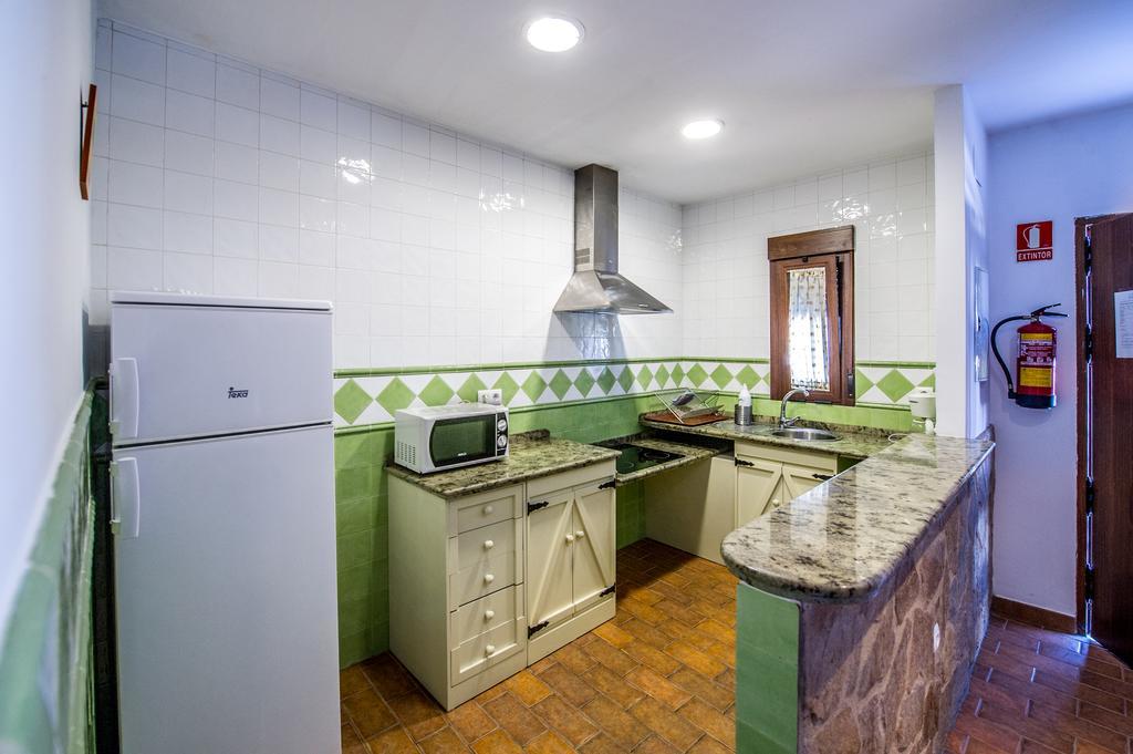 Apartamentos La Venta Del Charco Cardeña Szoba fotó