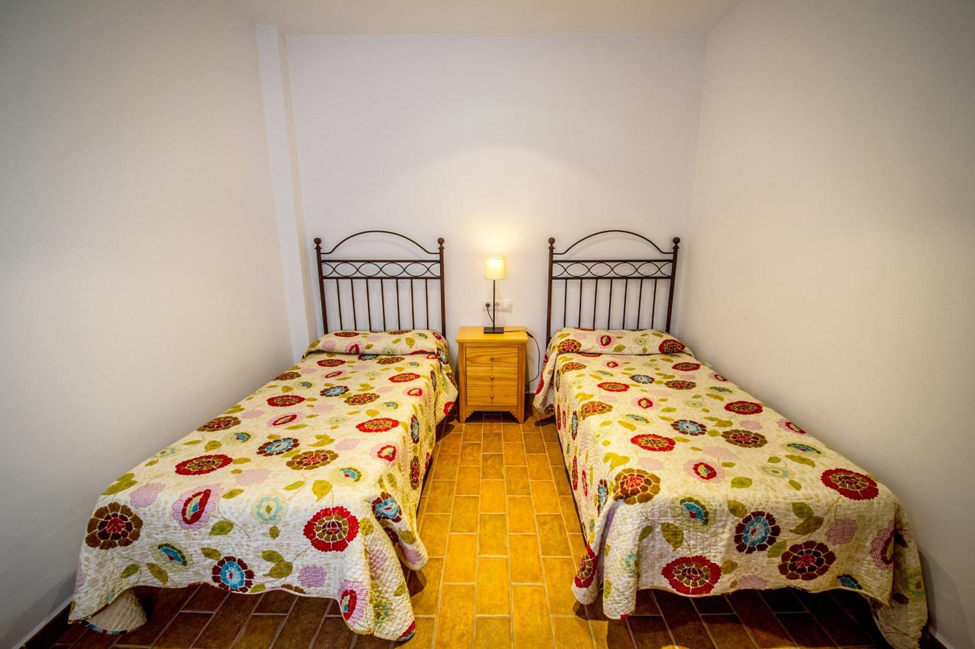 Apartamentos La Venta Del Charco Cardeña Szoba fotó