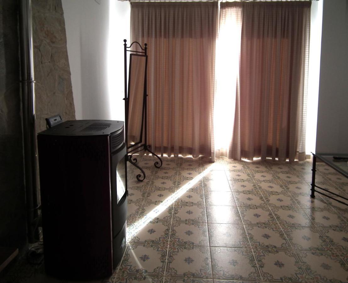 Apartamentos La Venta Del Charco Cardeña Kültér fotó